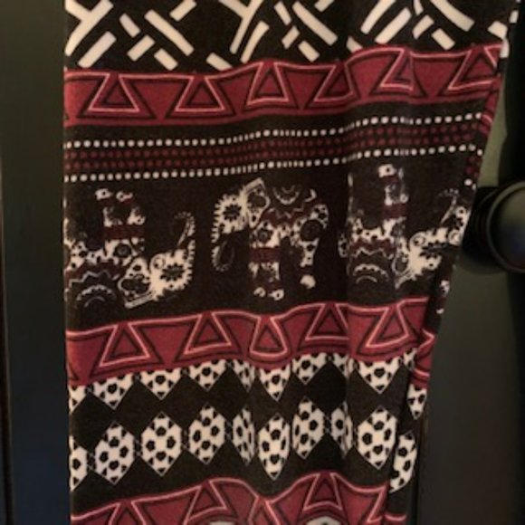 Girls Elephant Cross Stitch Maroon and Black Leggings - Picture 2 of 7